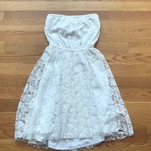 Sale!! Hollister lacy dress